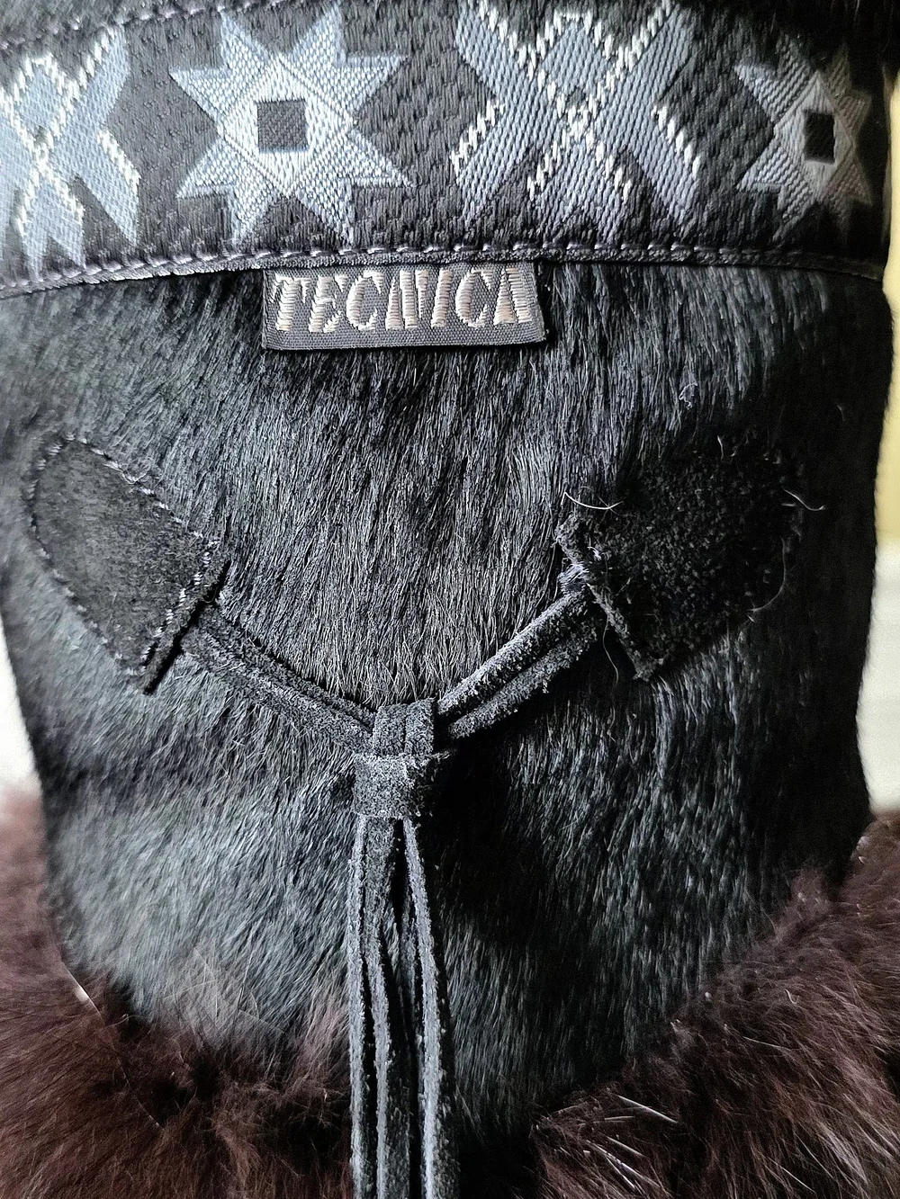 Vintage Tecnica Skandia Black Cowhide Fur Boots Italy EU 36 / US 5